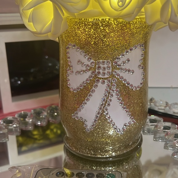 Glammitcreations Light Up Rose Arrangement - Picture 4 of 8